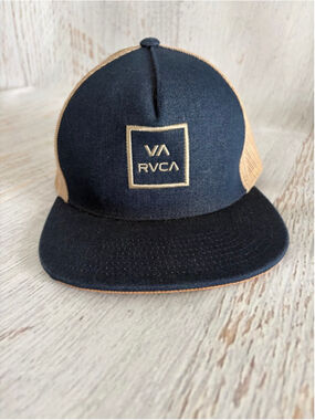 Men's RVCA Navy Beige Trucker Hat One Size